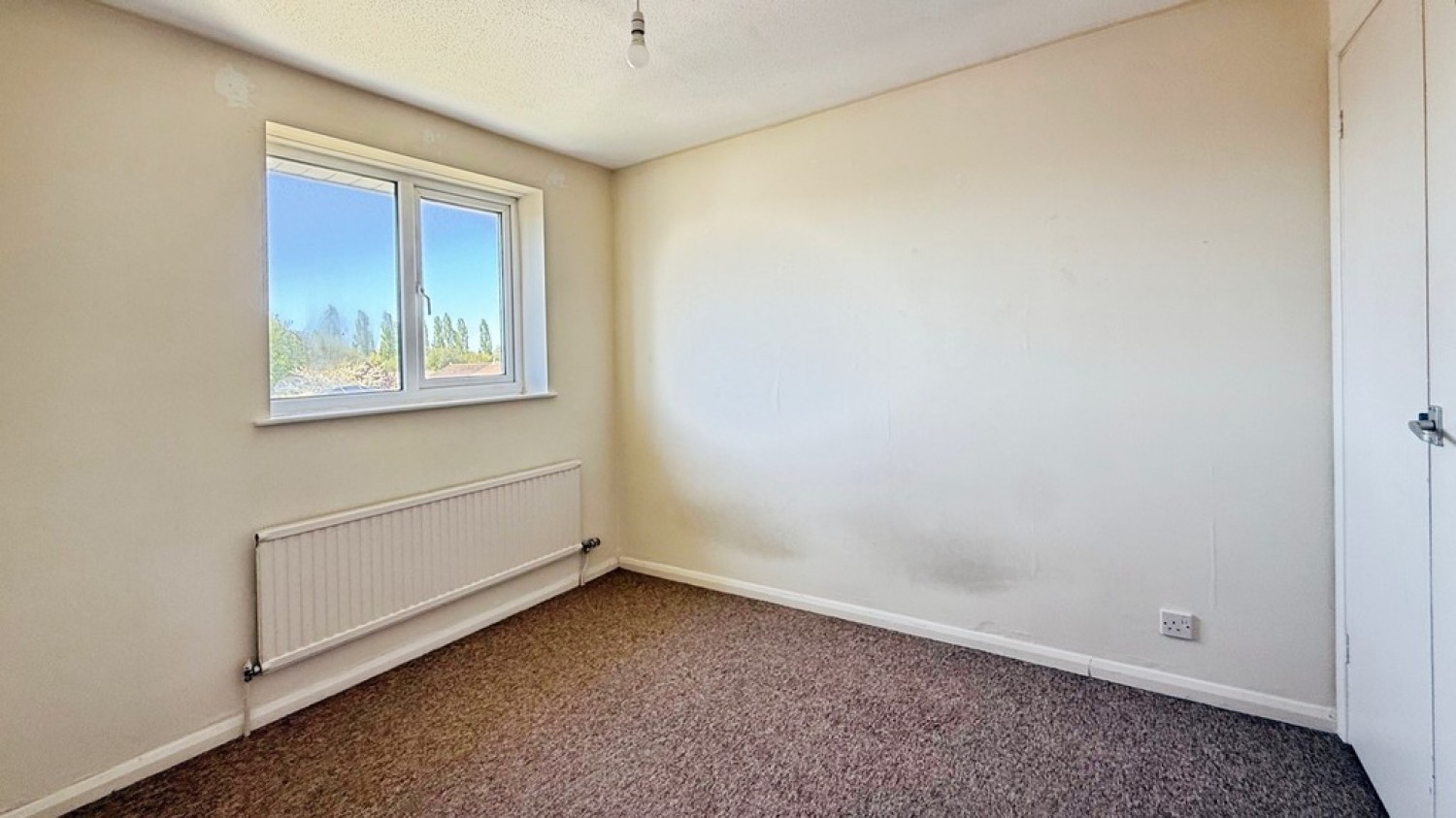 2 bedroom House for Sale Heather Close, Westbury
