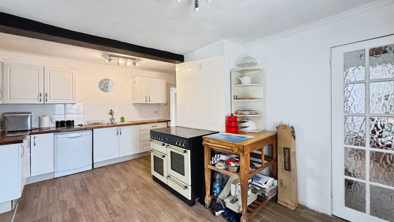 3 bedroom House for Sale Oldfield Park, Westbury