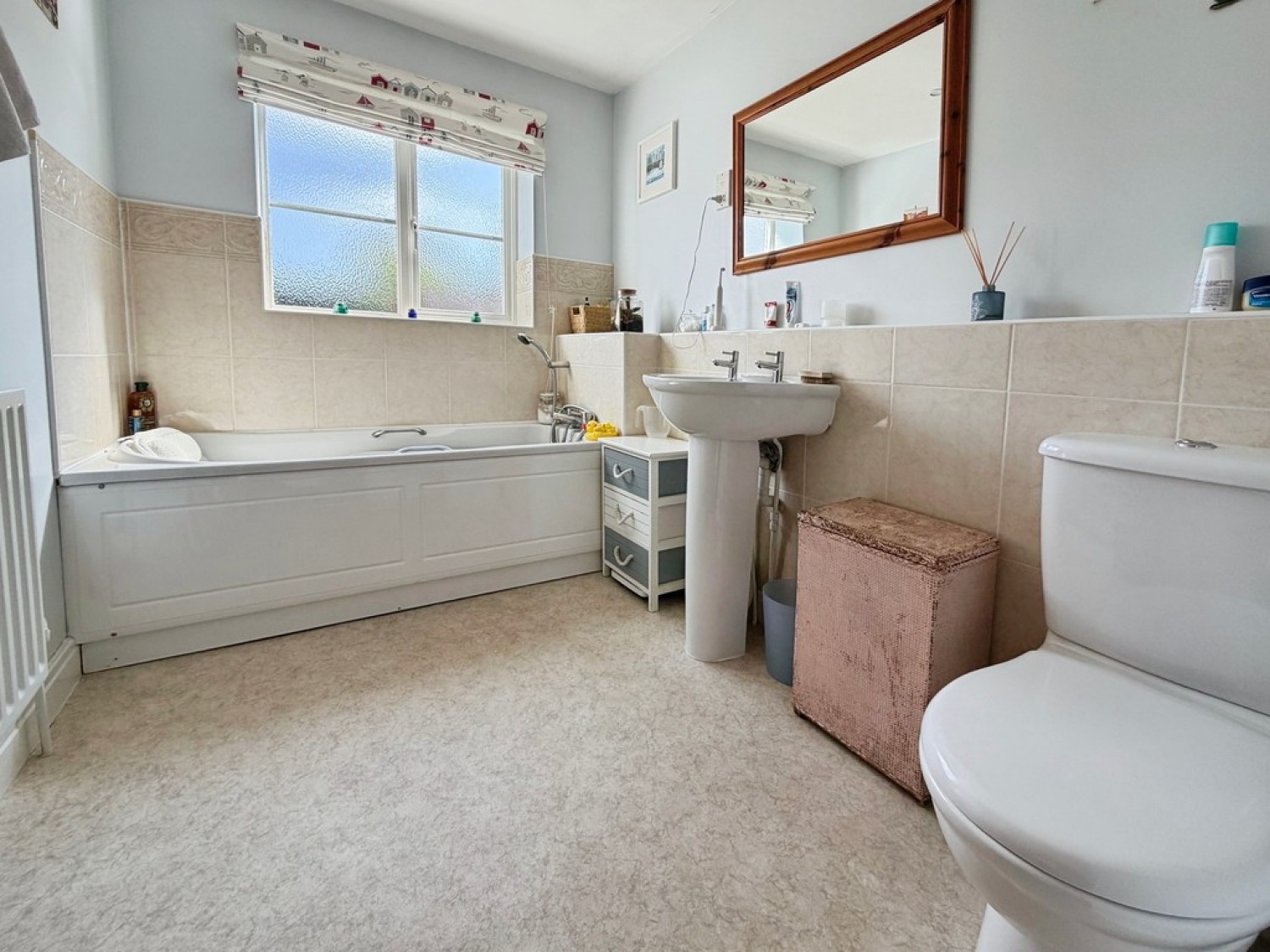4 bedroom House for Sale Lansdowne Close, Dilton Marsh