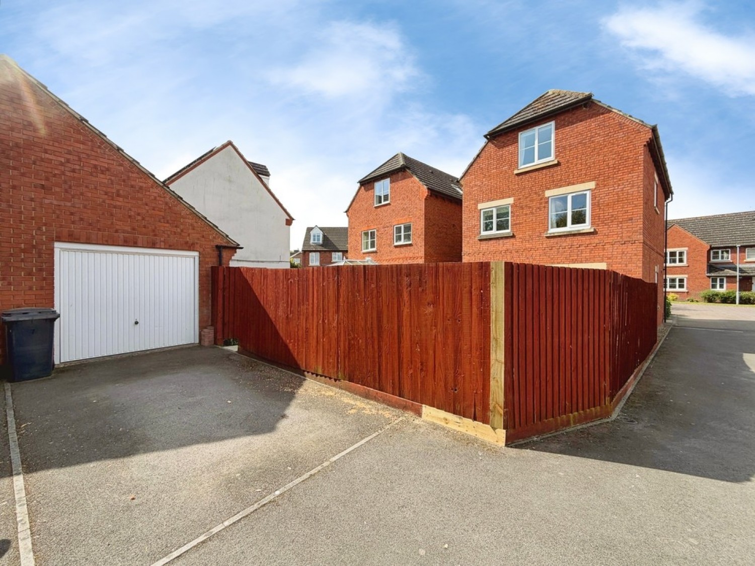 4 bedroom House for Sale Lansdowne Close, Dilton Marsh