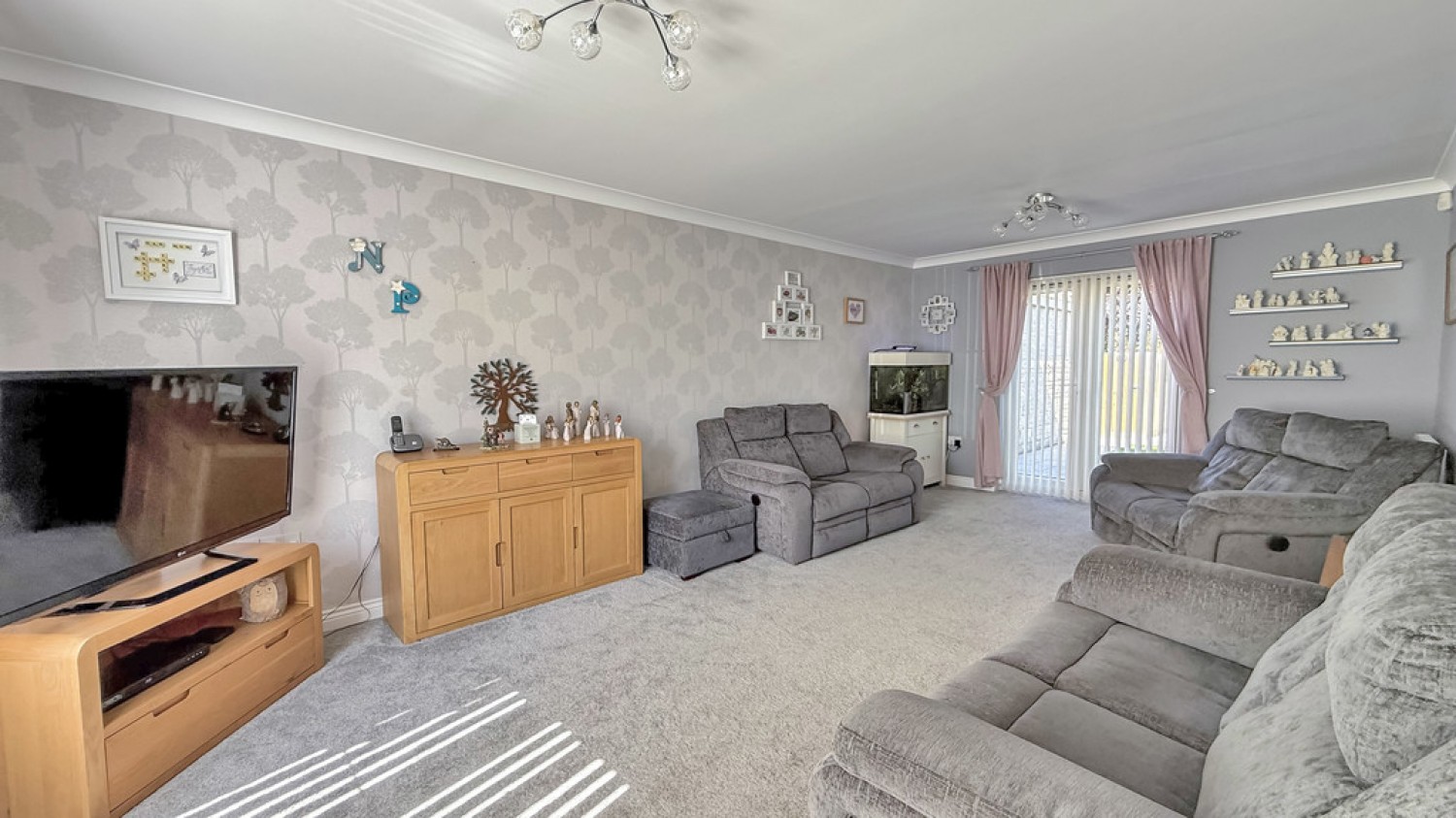 5 bedroom House for Sale Dartmoor Road, Westbury