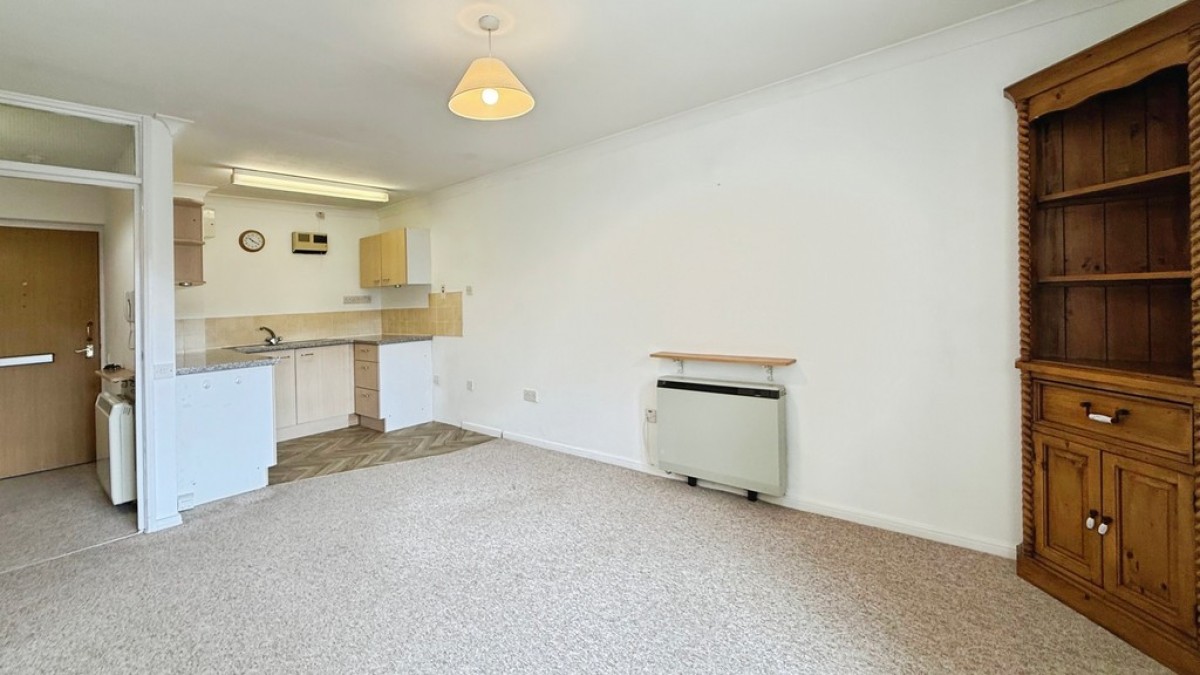 West End, Westbury