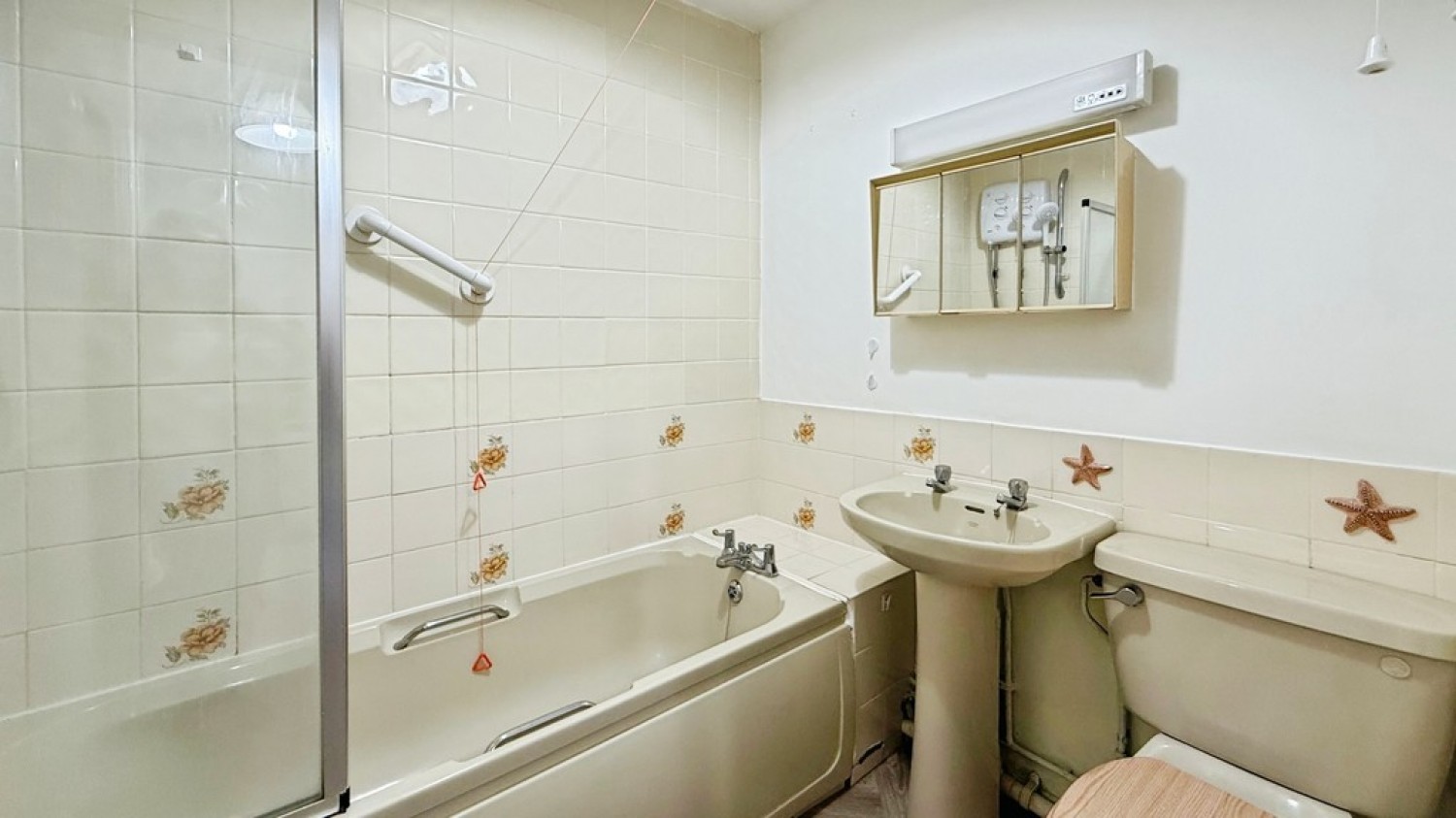 1 bedroom Flat for Sale West End, Westbury