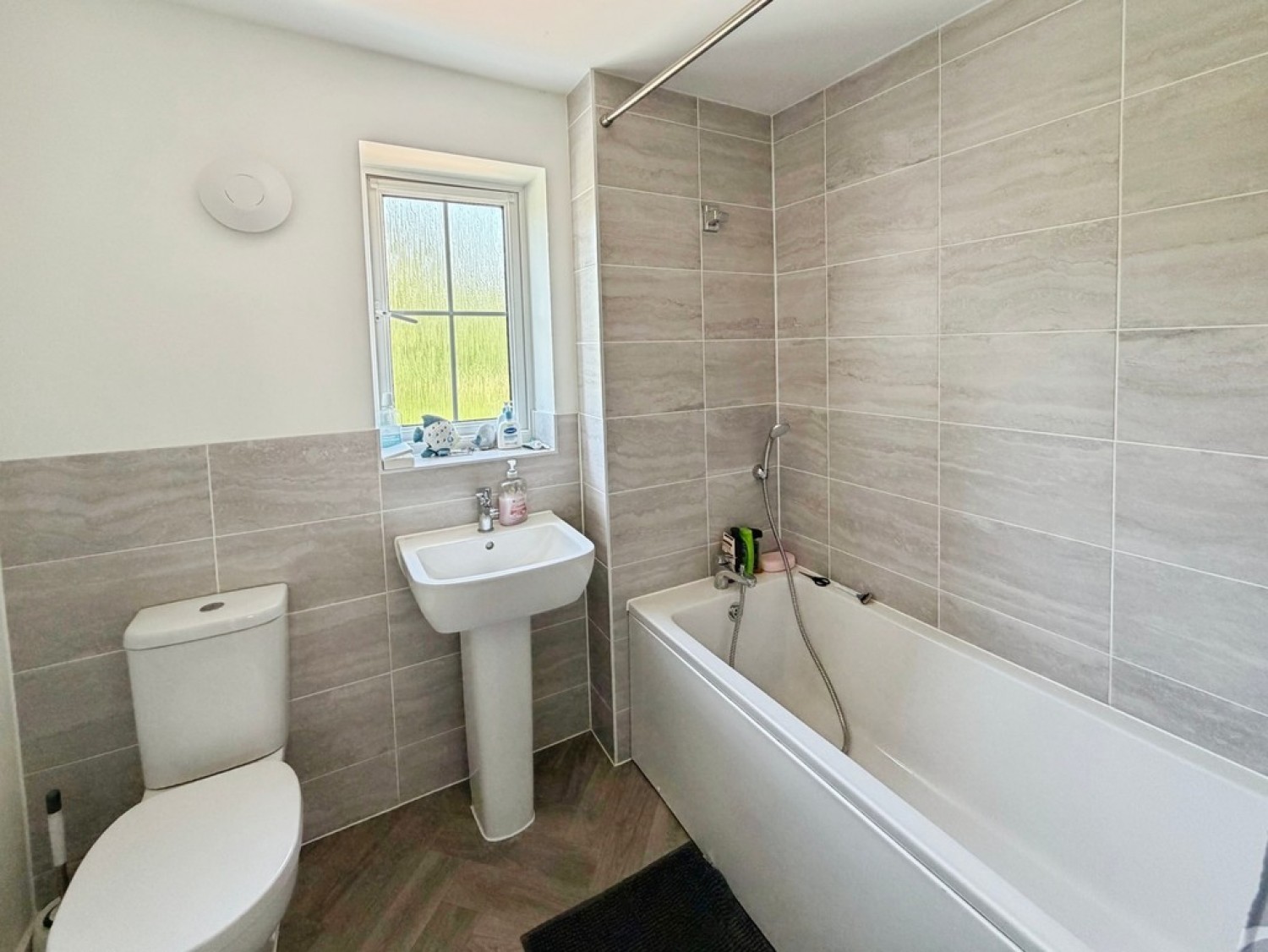 3 bedroom House for Sale Dartmoor Road, Westbury