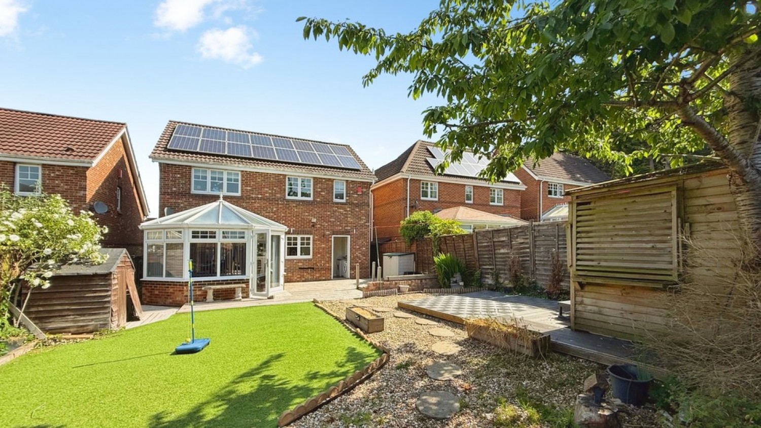 4 bedroom House for Sale Willoughby Close, Westbury
