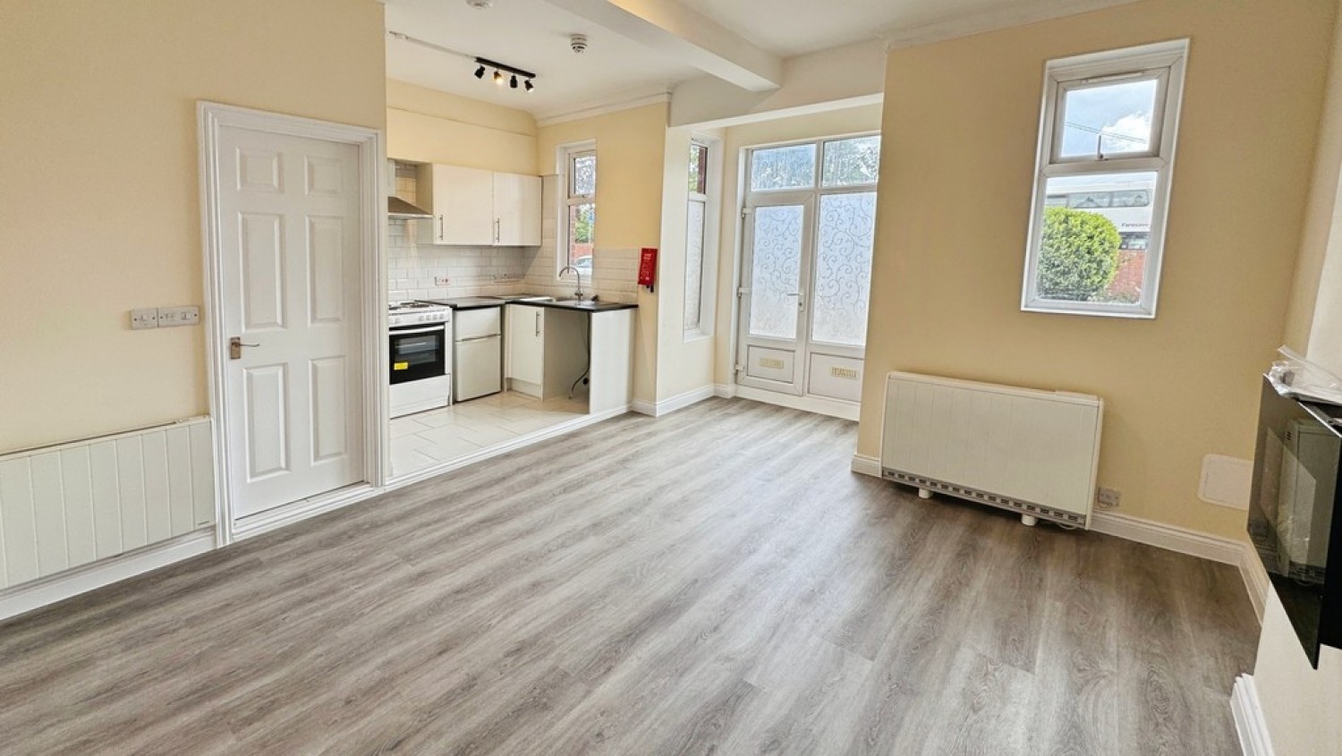 1 bedroom Flat for Letting Frome Road, 270 Frome Road, Trowbridge, Wiltshire