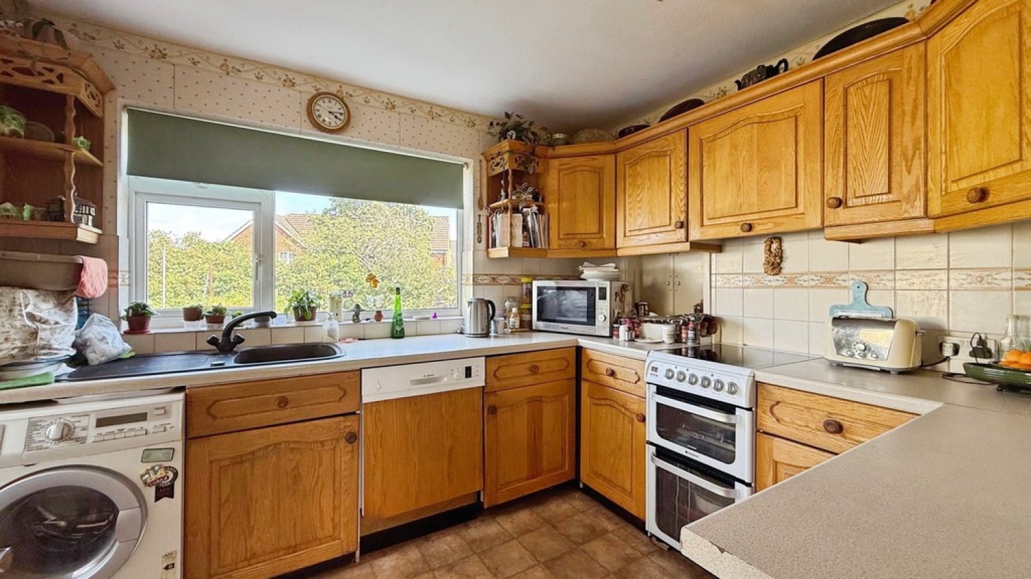 3 bedroom House for Sale Hazel Grove, Trowbridge