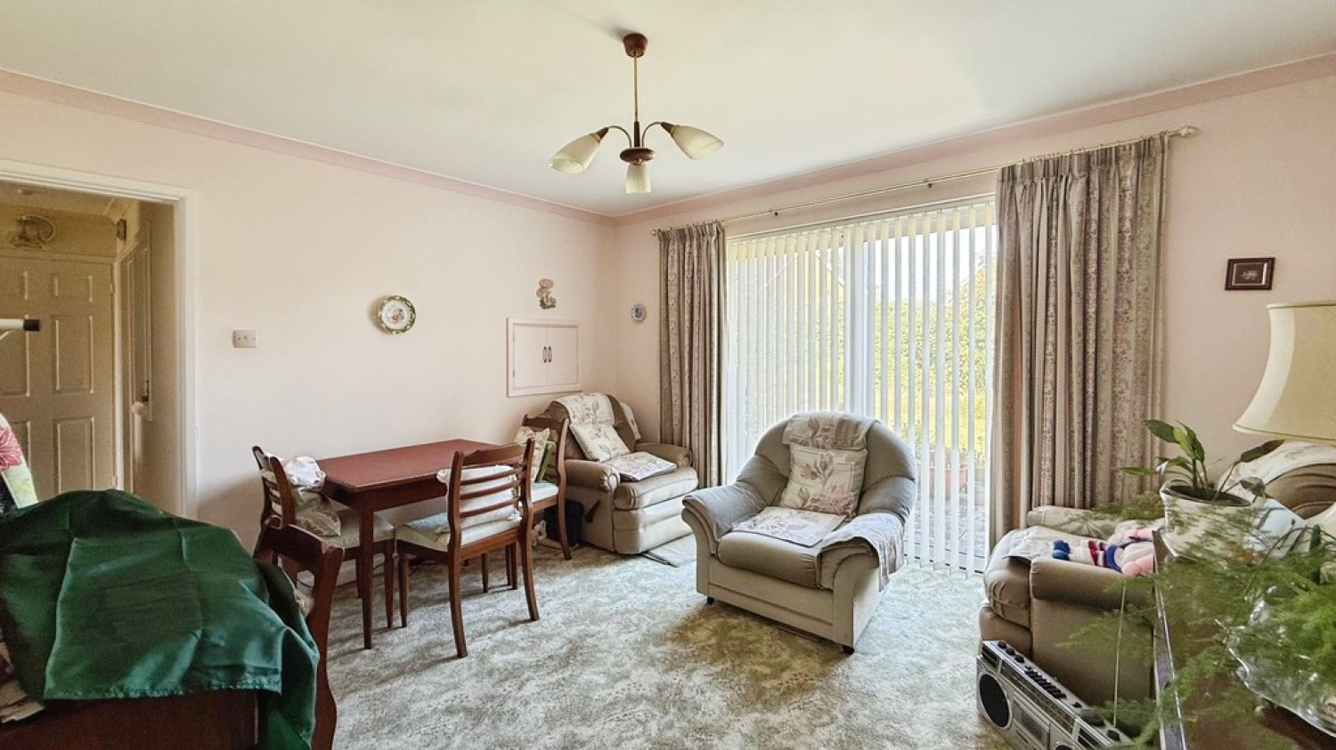 3 bedroom House for Sale Hazel Grove, Trowbridge