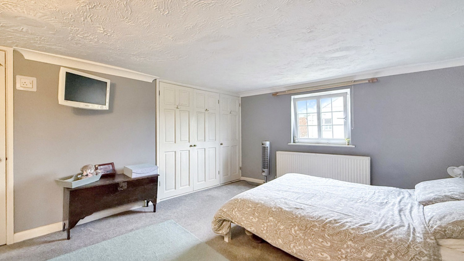 2 bedroom House for Sale Petticoat Lane, Dilton Marsh