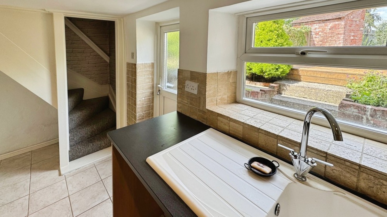 2 bedroom House for Letting West Street, Warminster