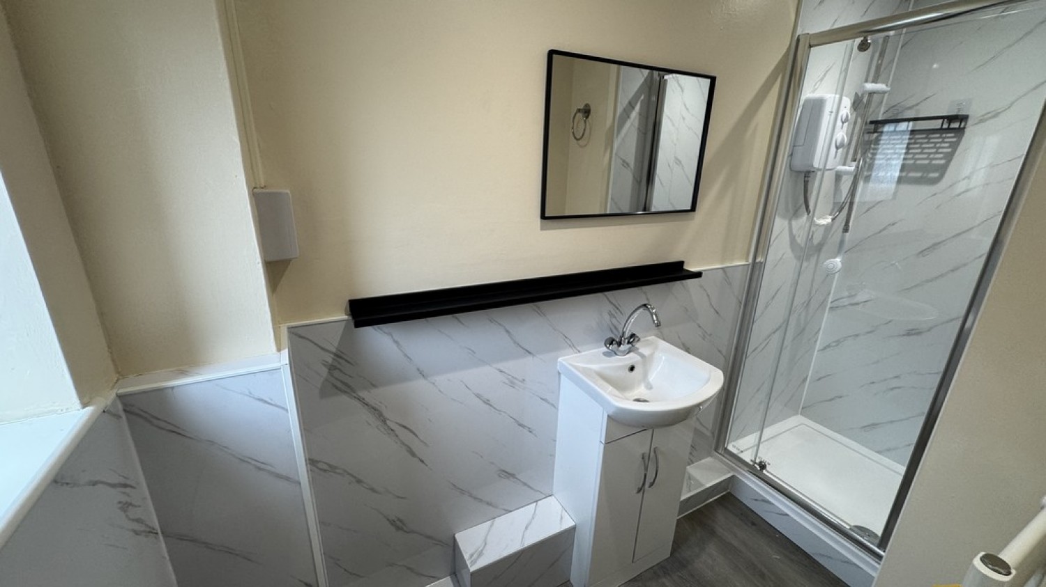 1 bedroom Flat for Letting Frome Road, 270 Frome Road, Trowbridge, Wiltshire