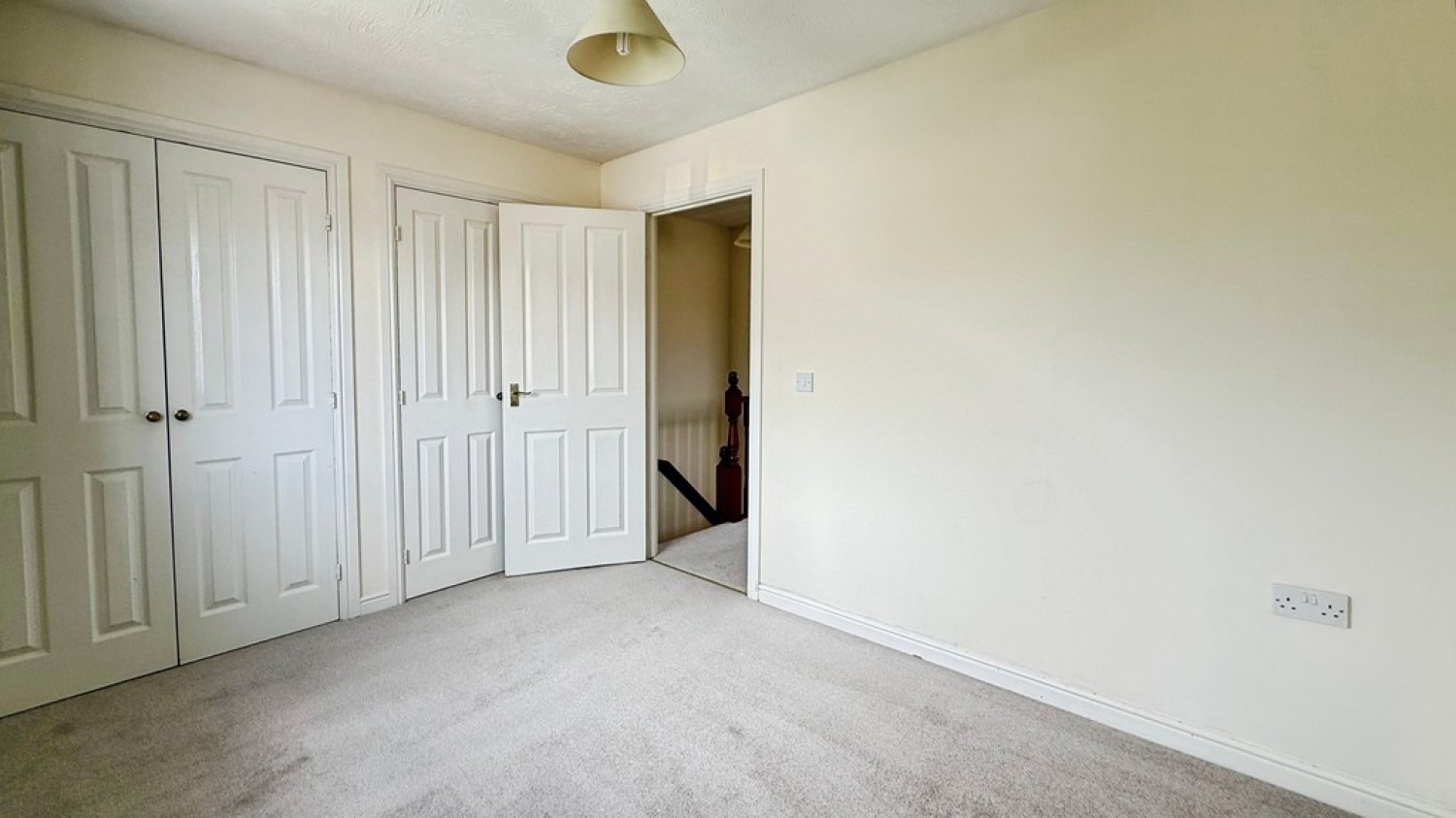 2 bedroom House for Sale Bramble Drive, Westbury