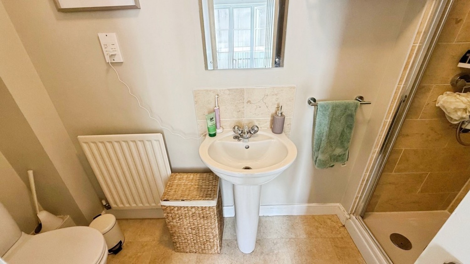 3 bedroom House for Sale Kissing Batch, Frome