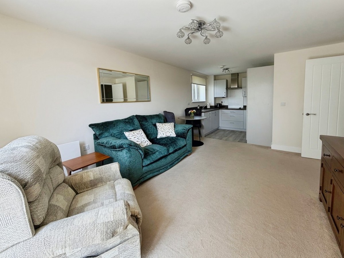 Crescent Place, Warminster