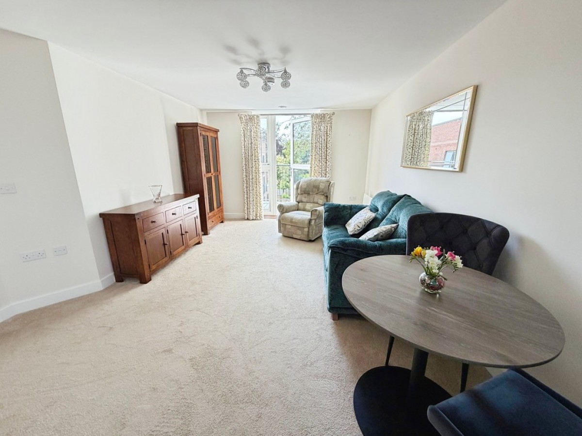 Crescent Place, Warminster