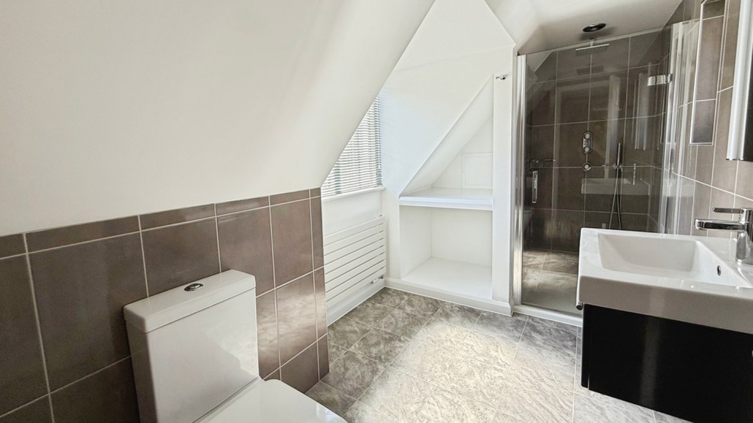 3 bedroom House for Letting Lower Road, Bratton