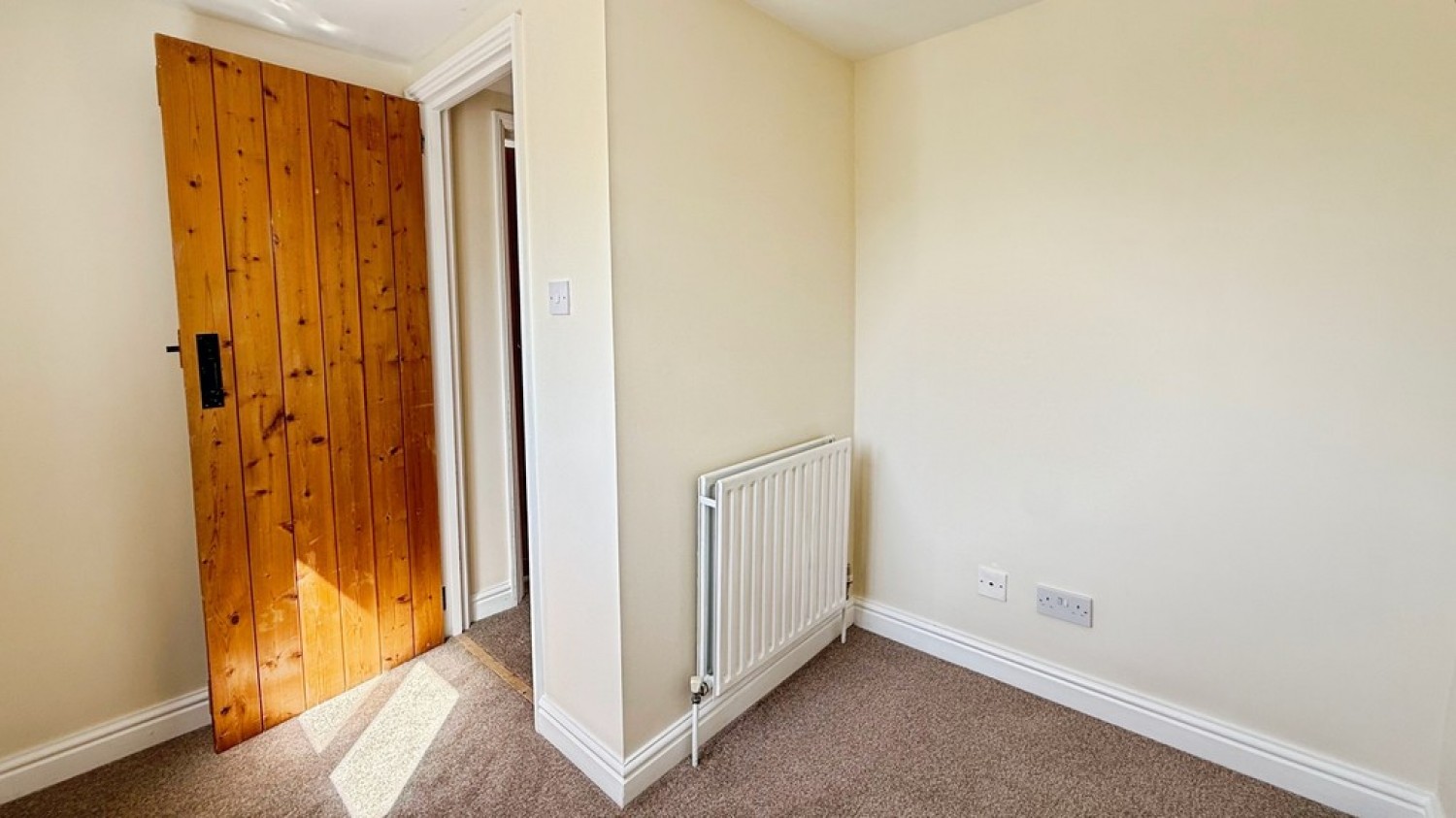3 bedroom House for Letting Frogmore Road, Westbury