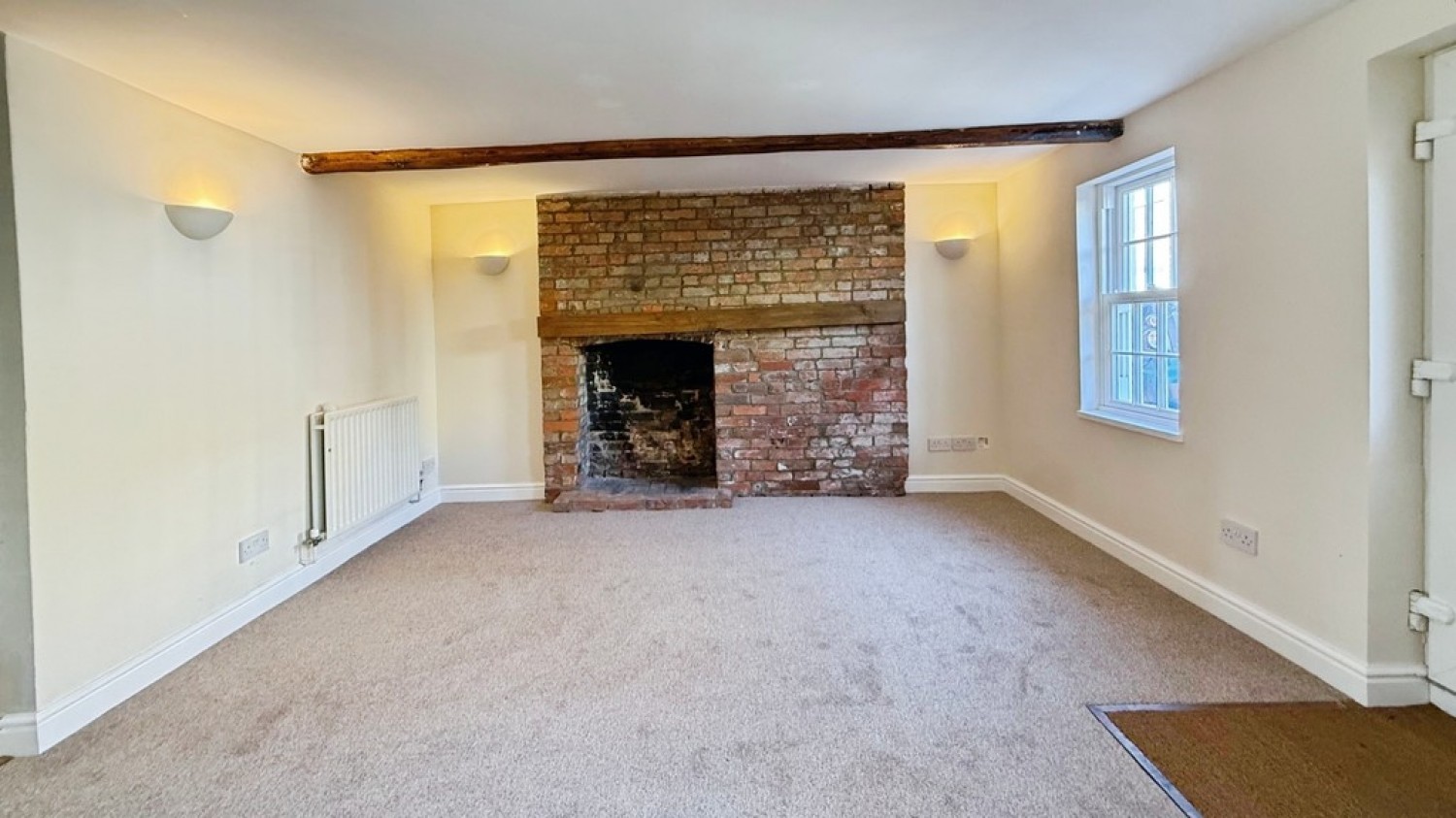 3 bedroom House for Letting Frogmore Road, Westbury
