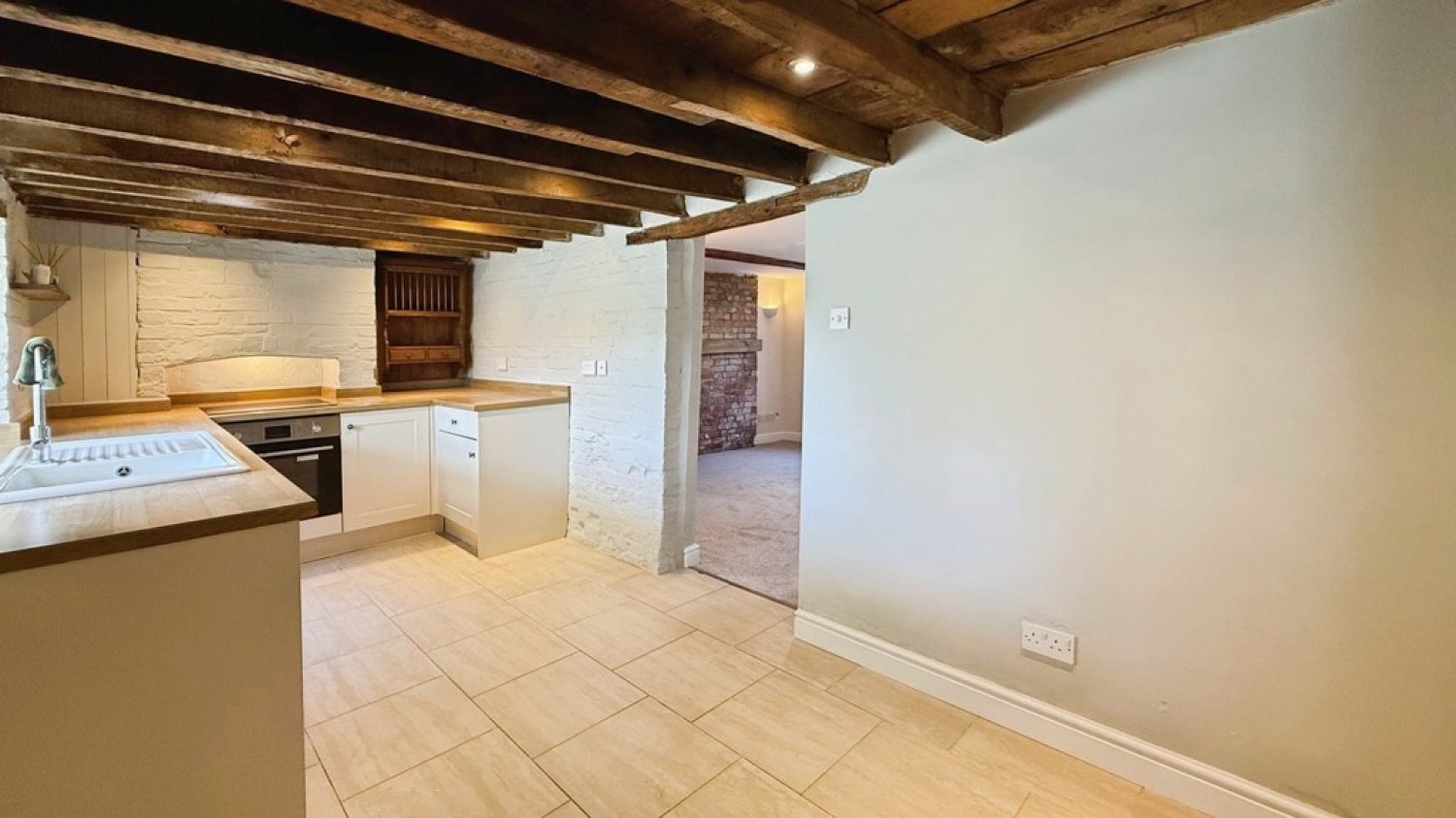 3 bedroom House for Letting Frogmore Road, Westbury