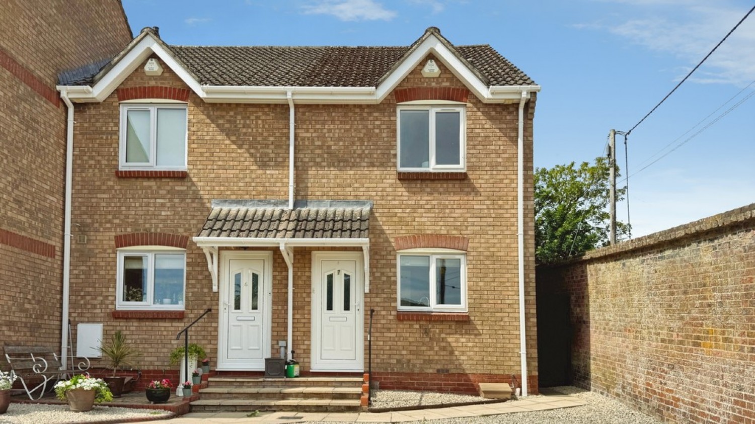 2 bedroom House for Letting Coppice Close, Warminster