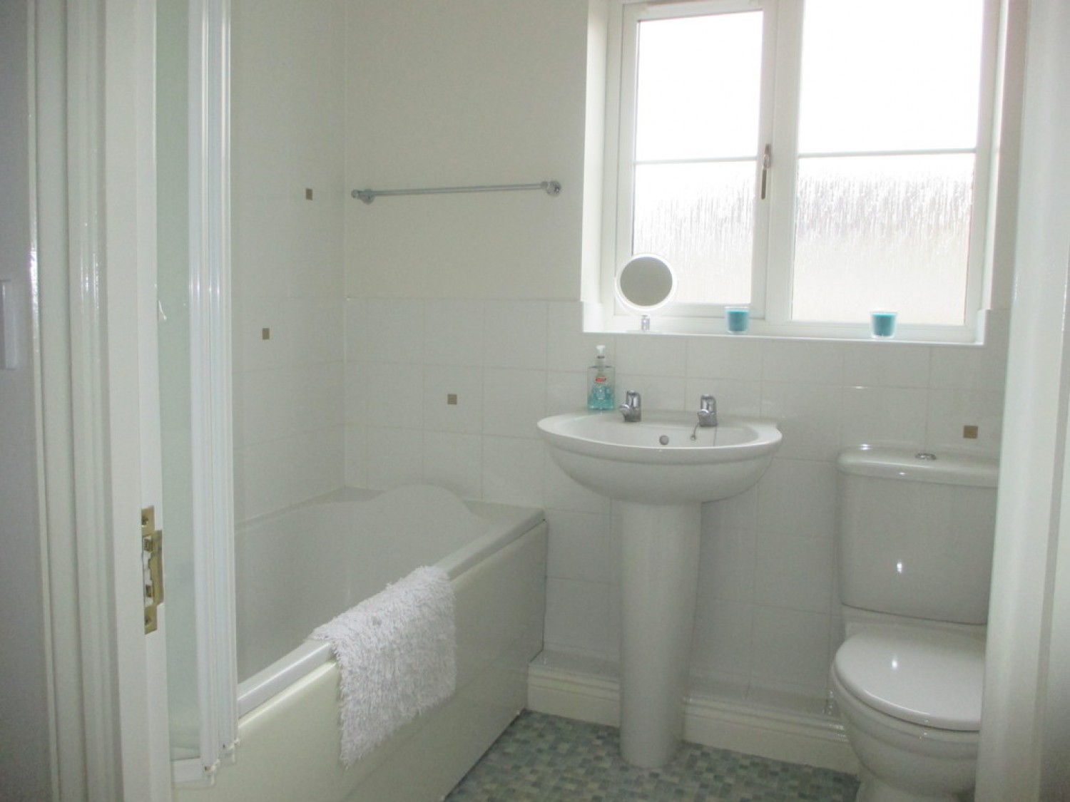 2 bedroom House for Sale Brabant Way, Westbury