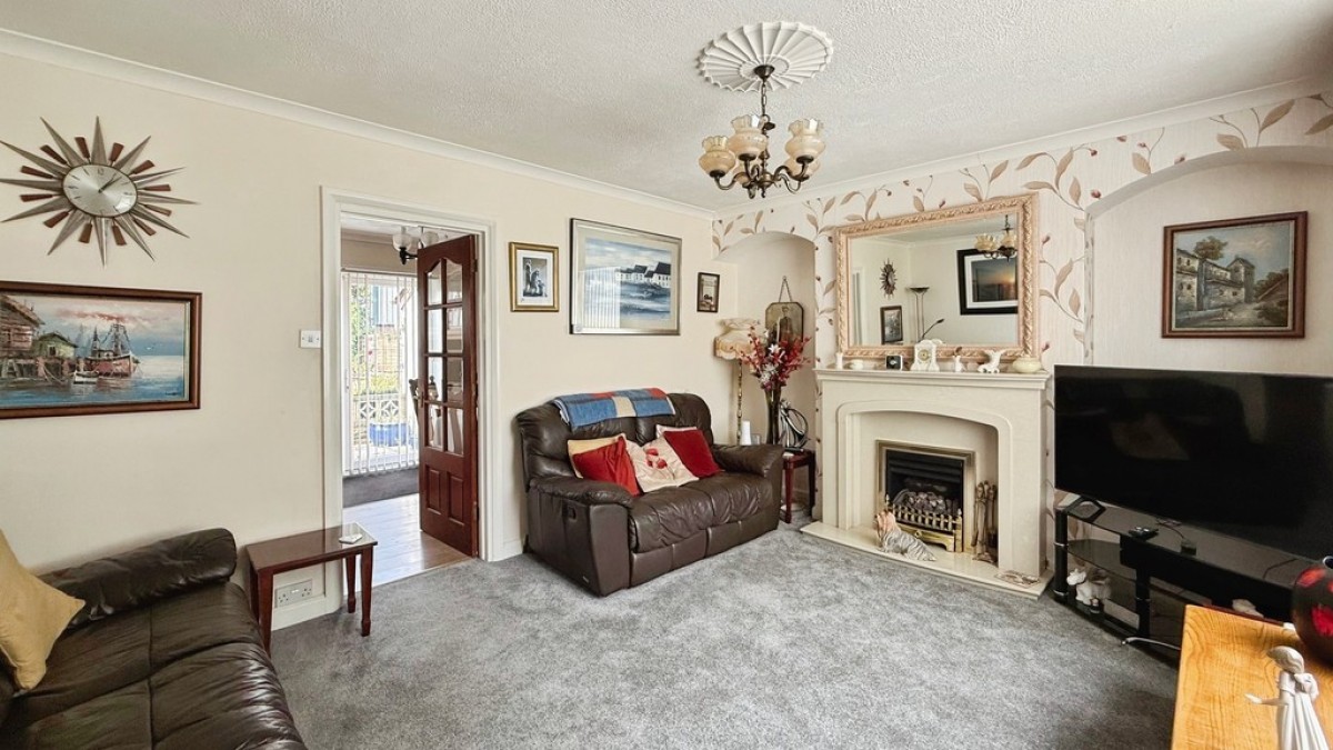 Beech Avenue, Warminster