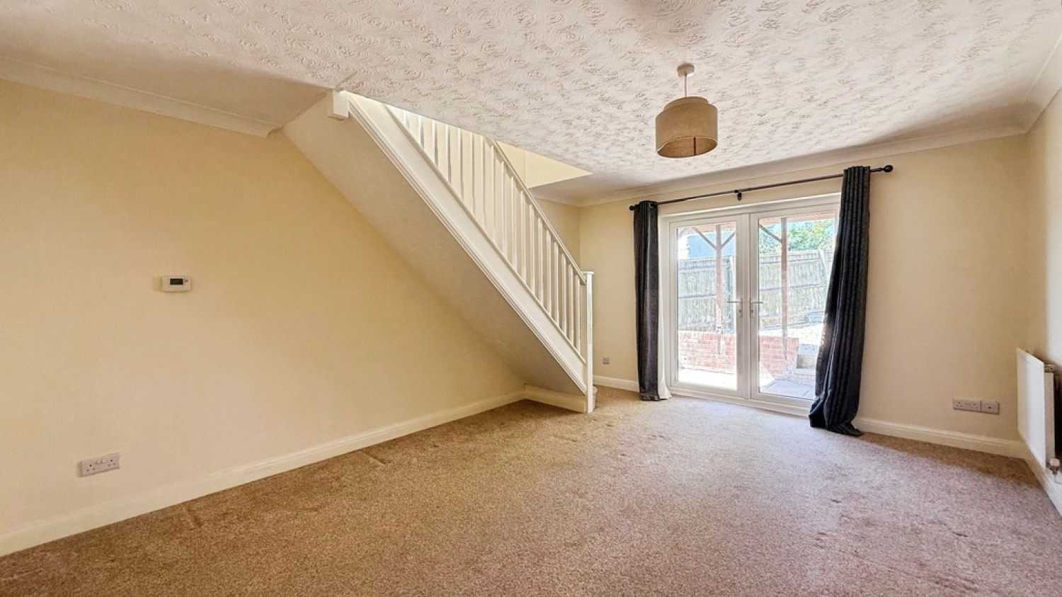 2 bedroom House for Sale Kingfisher Drive, Westbury