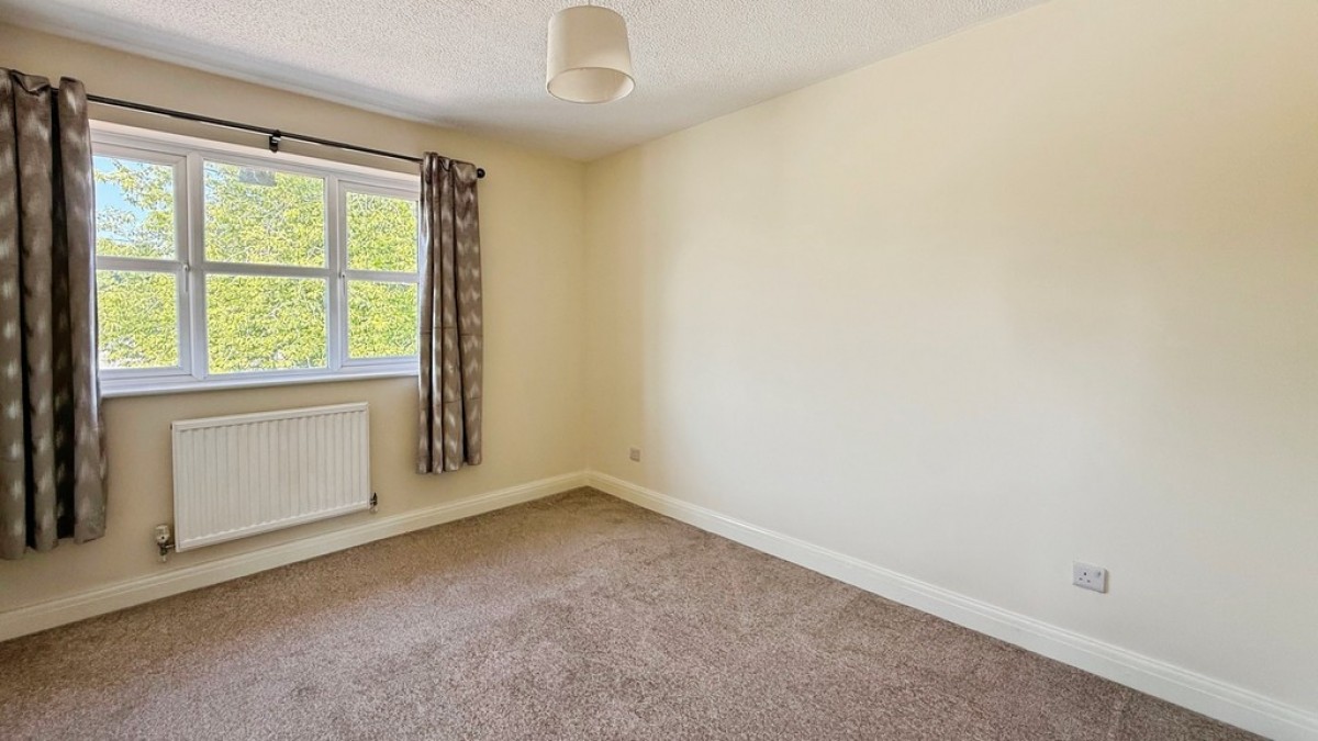 Kingfisher Drive, Westbury