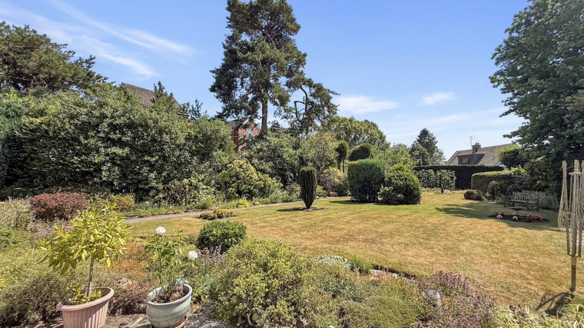 Gipsy Lane, Warminster