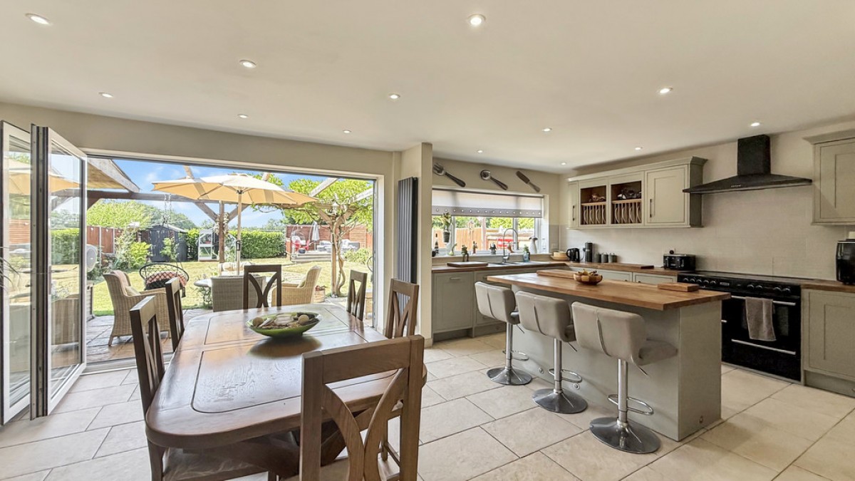 Redland Lane, Westbury