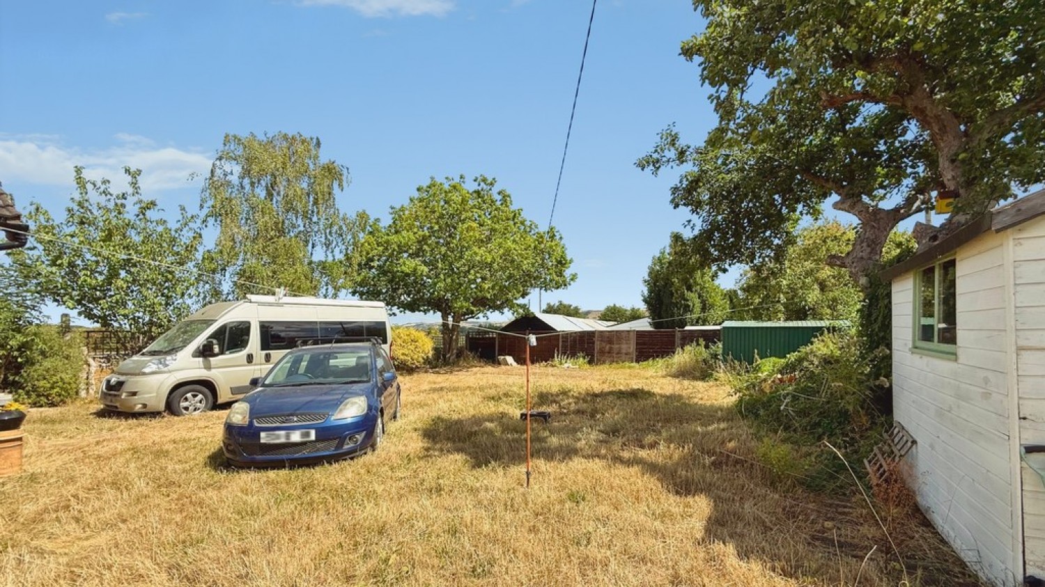 2 bedroom House for Sale The Ham, Westbury