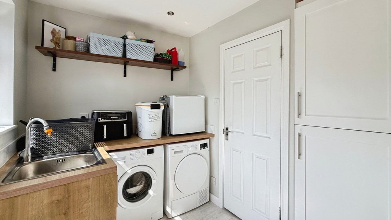 3 bedroom House for Sale Danvers Way, Westbury