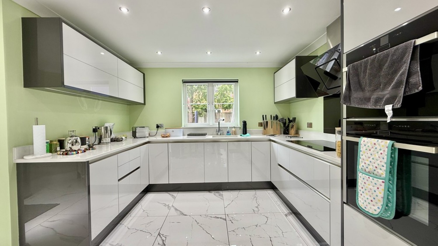 4 bedroom House for Letting Bashkir Road, Westbury