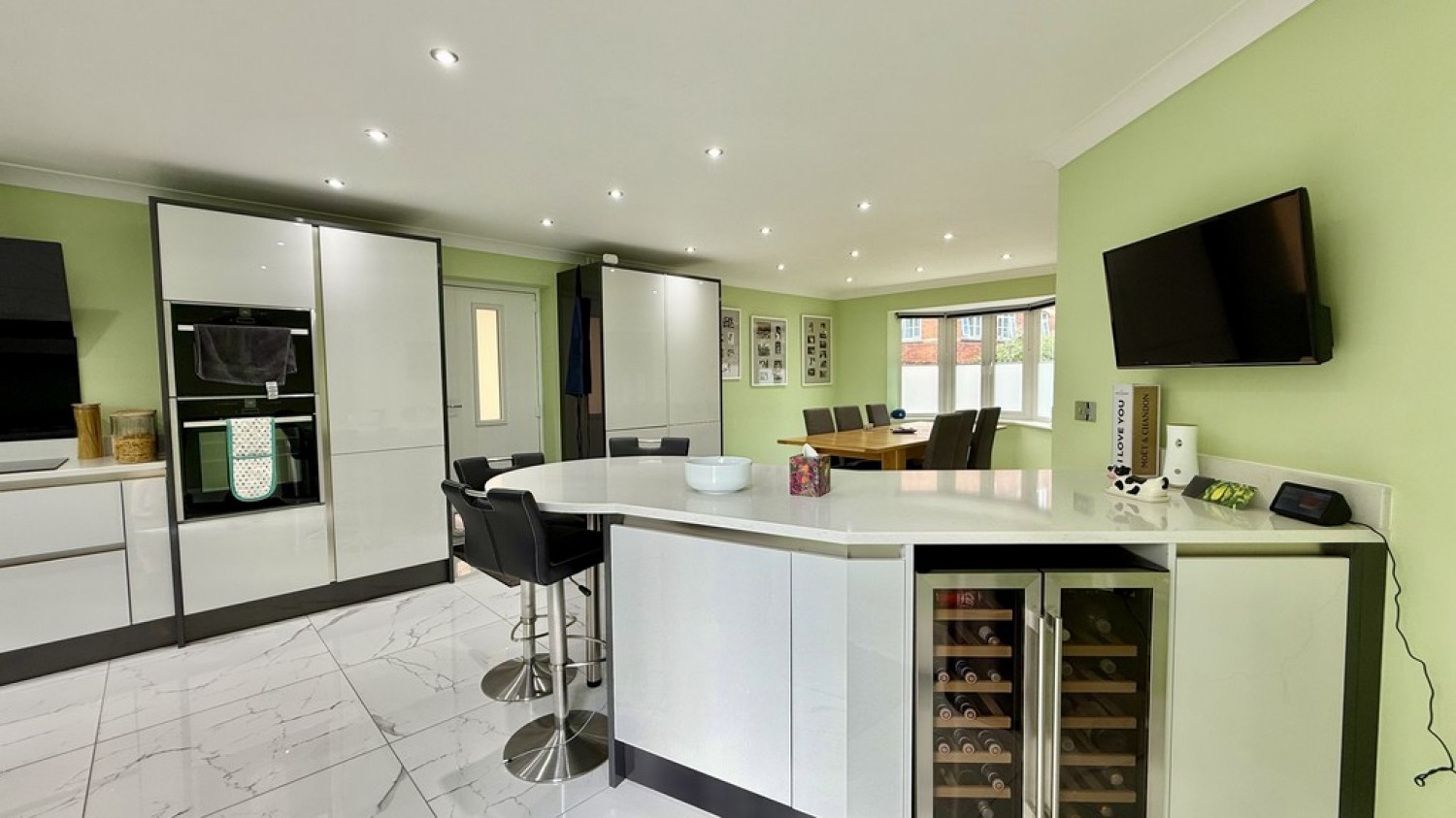 4 bedroom House for Letting Bashkir Road, Westbury