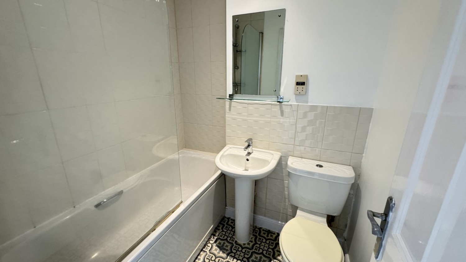 2 bedroom House for Letting Chestnut Tree Gardens, Warminster, Wiltshire