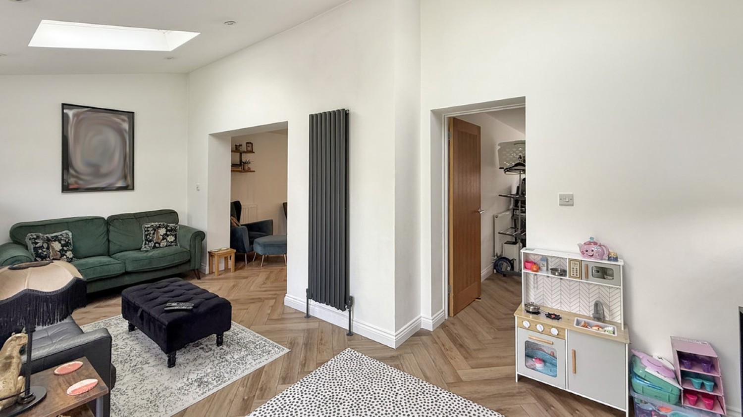4 bedroom House for Sale Kingfisher Drive, Westbury, Wiltshire