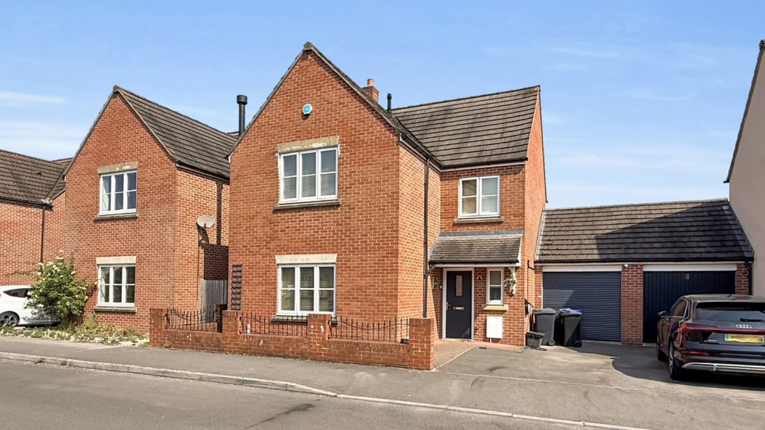 4 bedroom House for Sale Hackney Way, Westbury