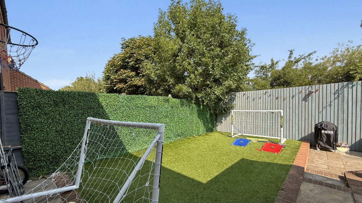 Hackney Way, Westbury