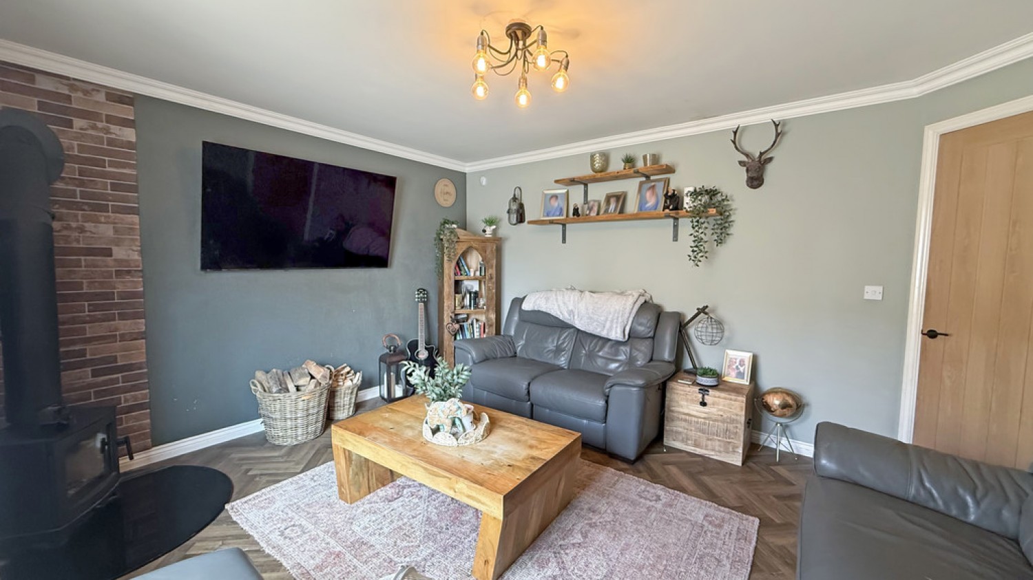 4 bedroom House for Sale Hackney Way, Westbury
