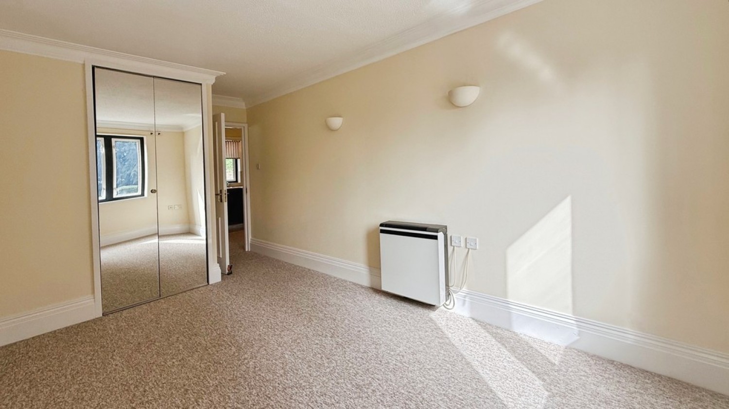 2 bedroom Flat for Letting Church Street, Warminster