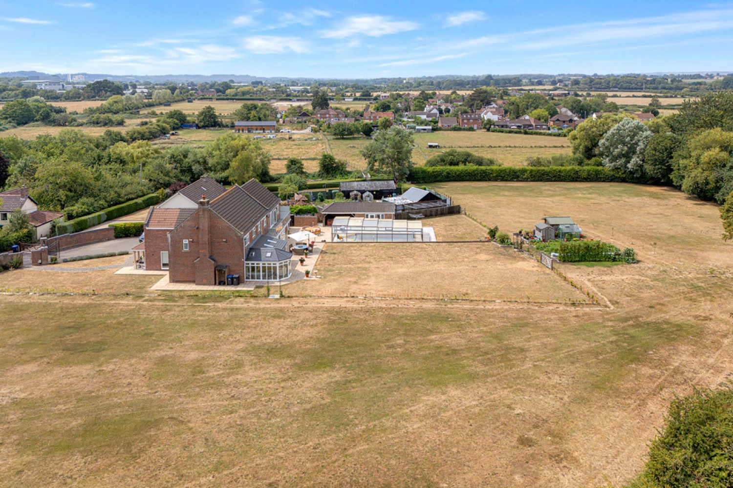 5 bedroom House for Sale Norleaze, Heywood