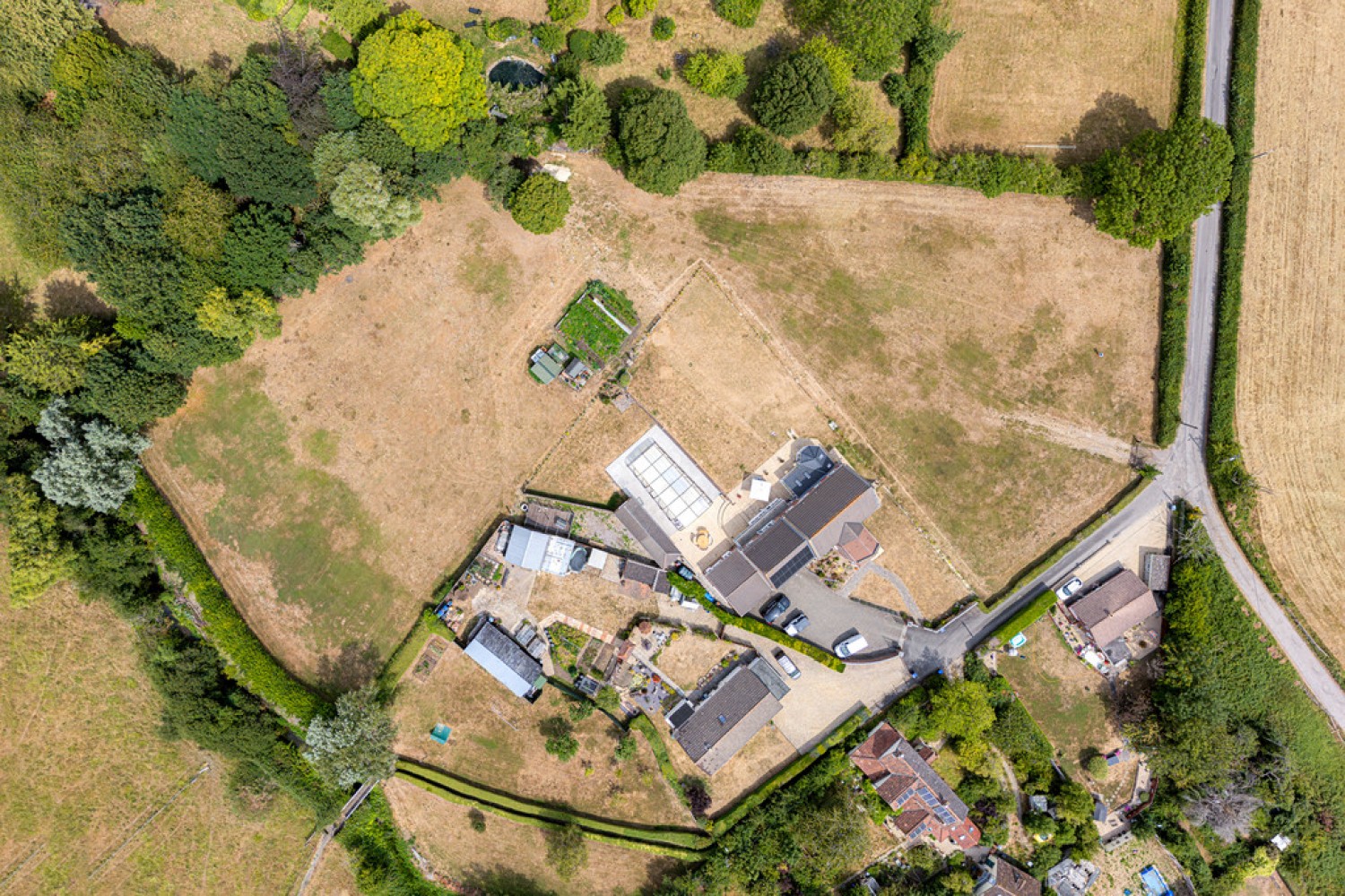 5 bedroom House for Sale Norleaze, Heywood