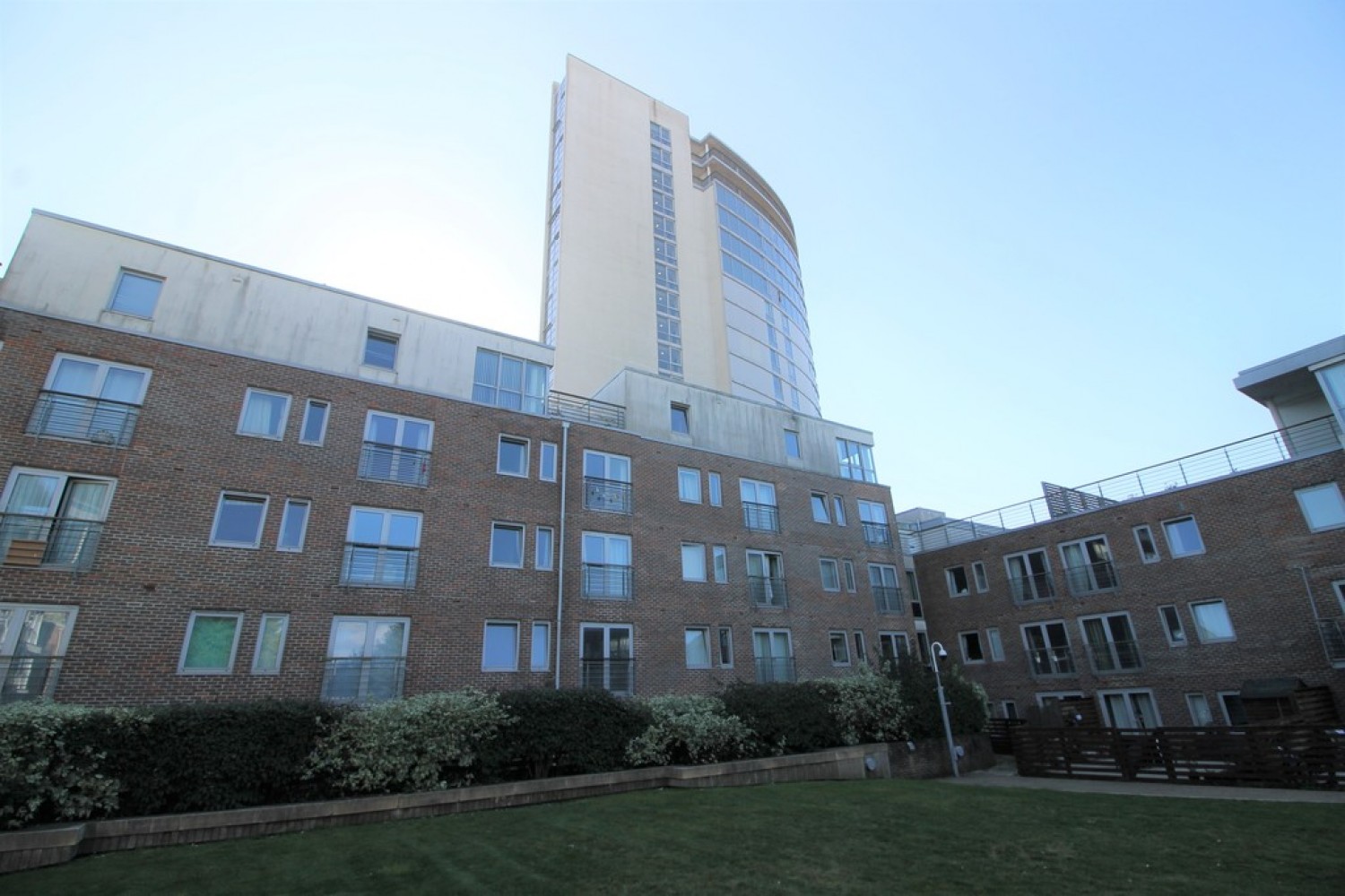 2 bedroom Flat for Letting Admiralty Tower, Queen Street, Portsmouth