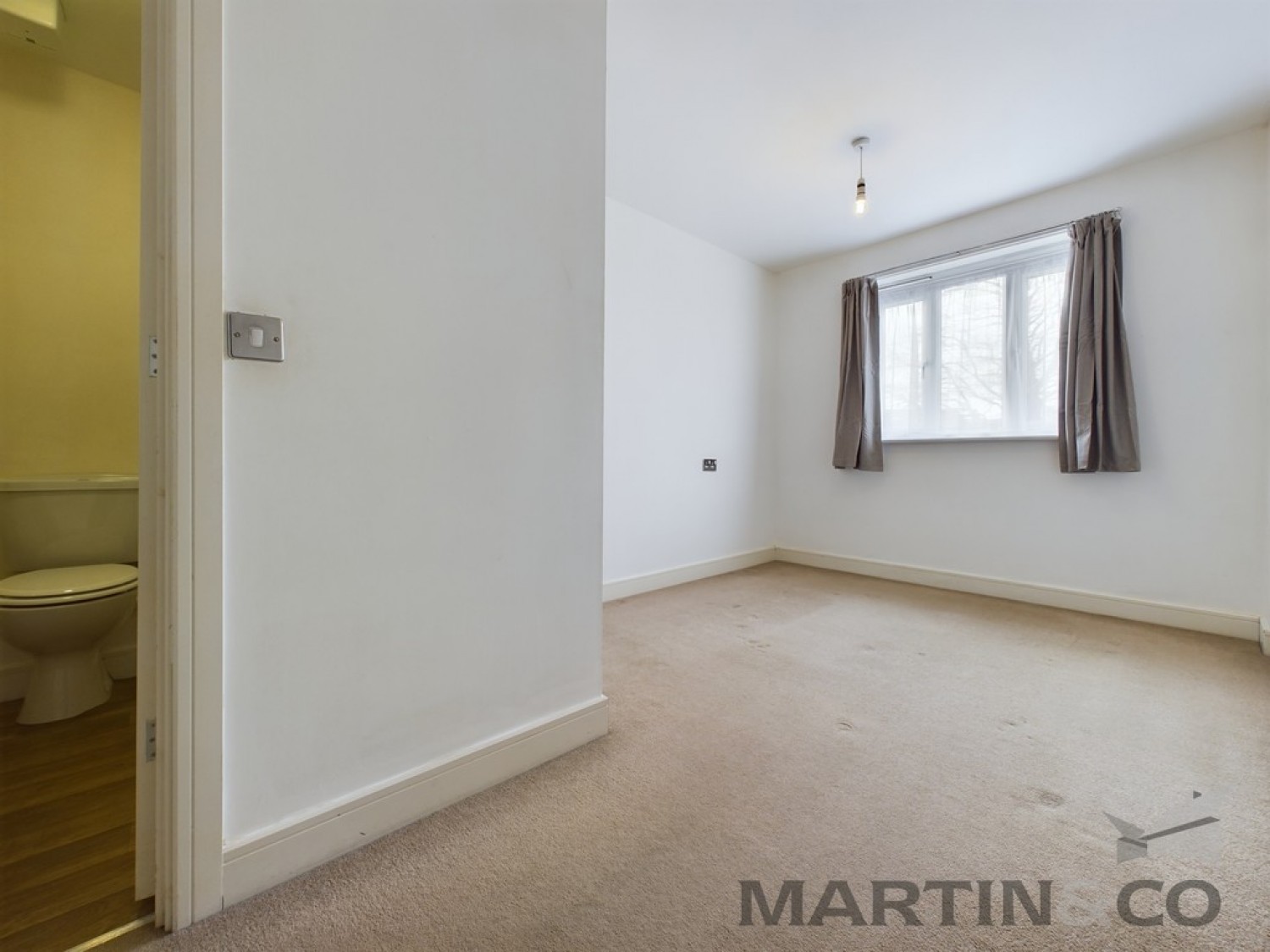 2 bedroom Flat for Letting Gisors Road, Milton