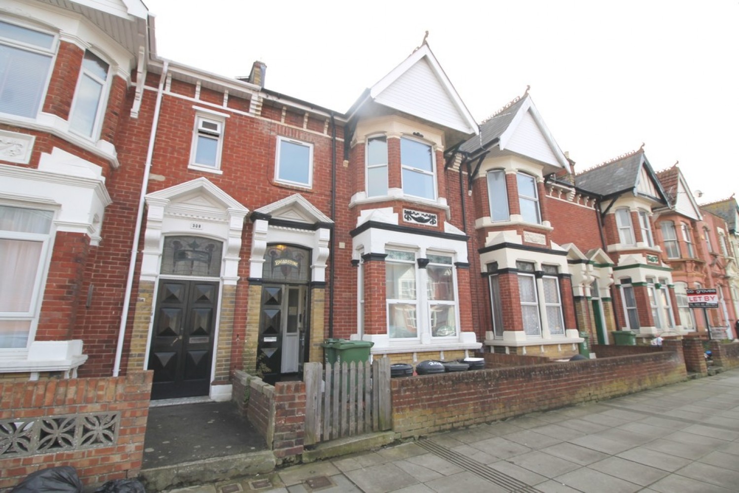 1 bedroom Flat for Letting London Road, Portsmouth