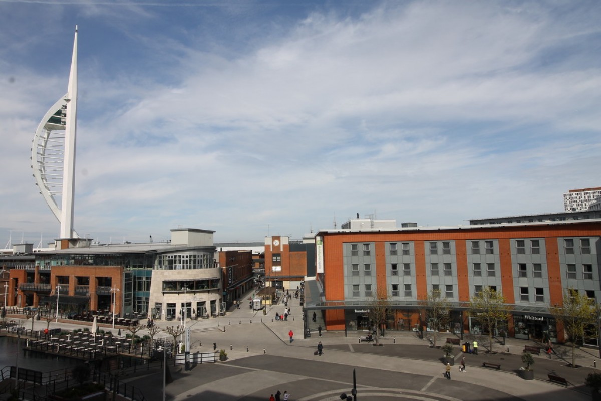 The Crescent, Gunwharf Quays