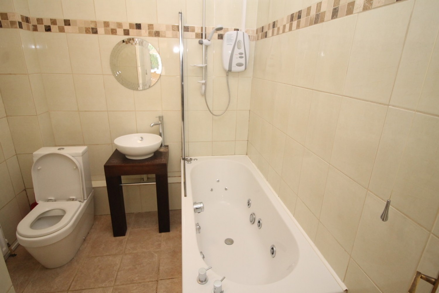 2 bedroom Flat for Letting Broyle Close, Chichester