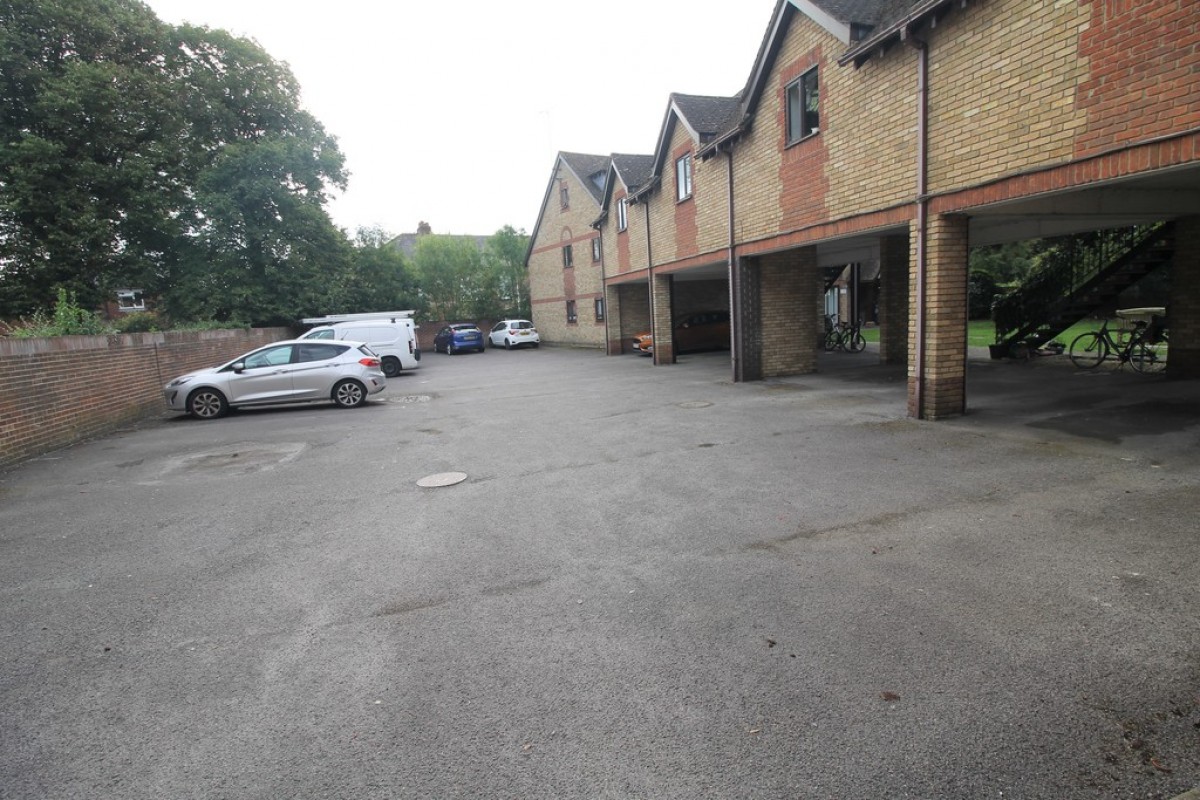 Whyke Court, Whyke Close, Chichester