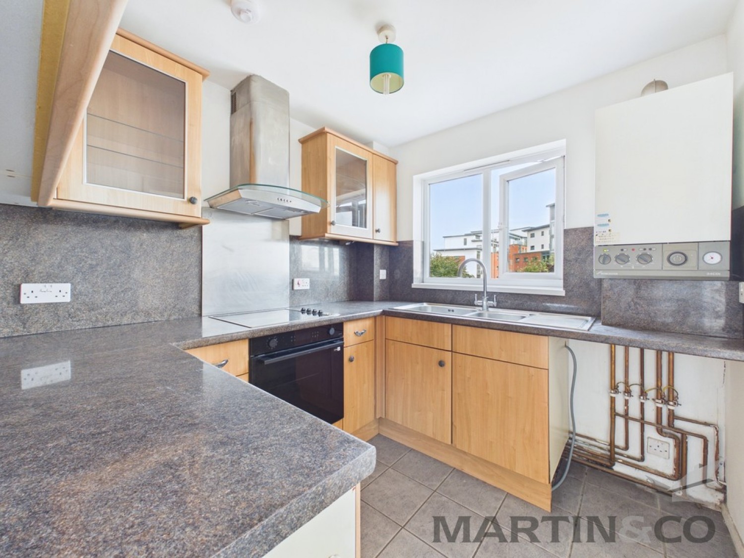 2 bedroom Flat for Letting St Matthews Court, Gosport