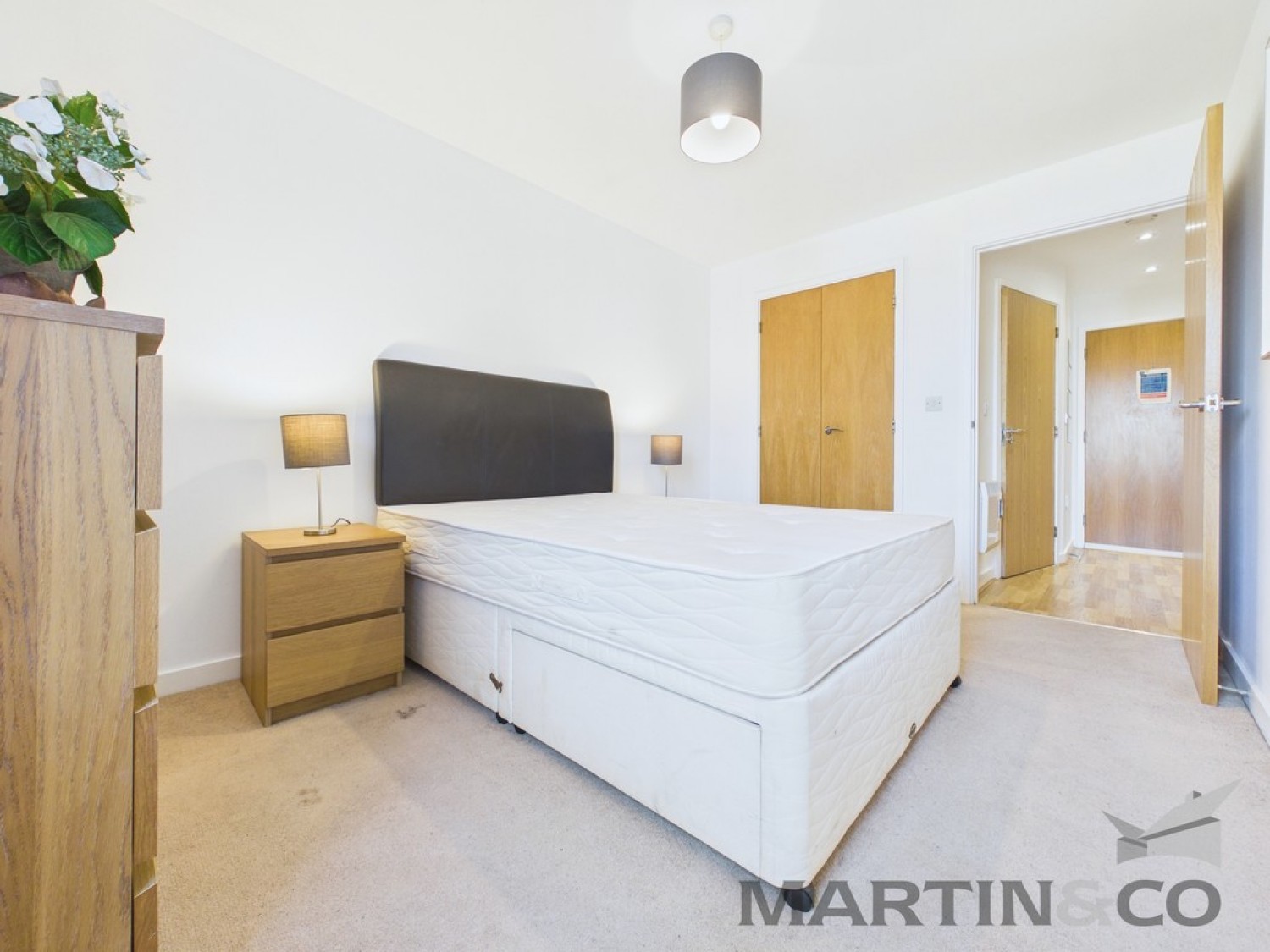 1 bedroom Flat for Sale Brunswick House, Queen Street